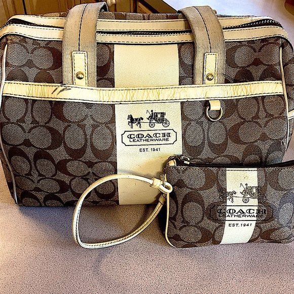 Coach Satchel - Picture 1 of 14